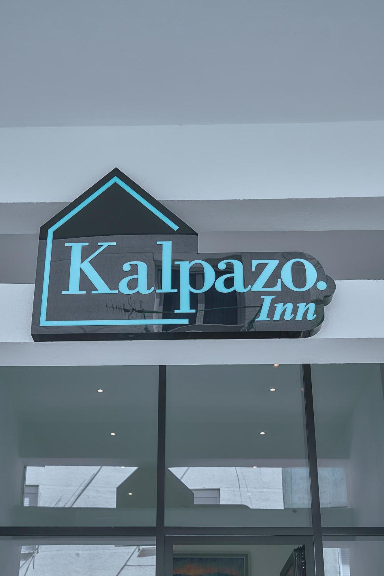 Kalpazo Inn Tirana Buitenkant foto